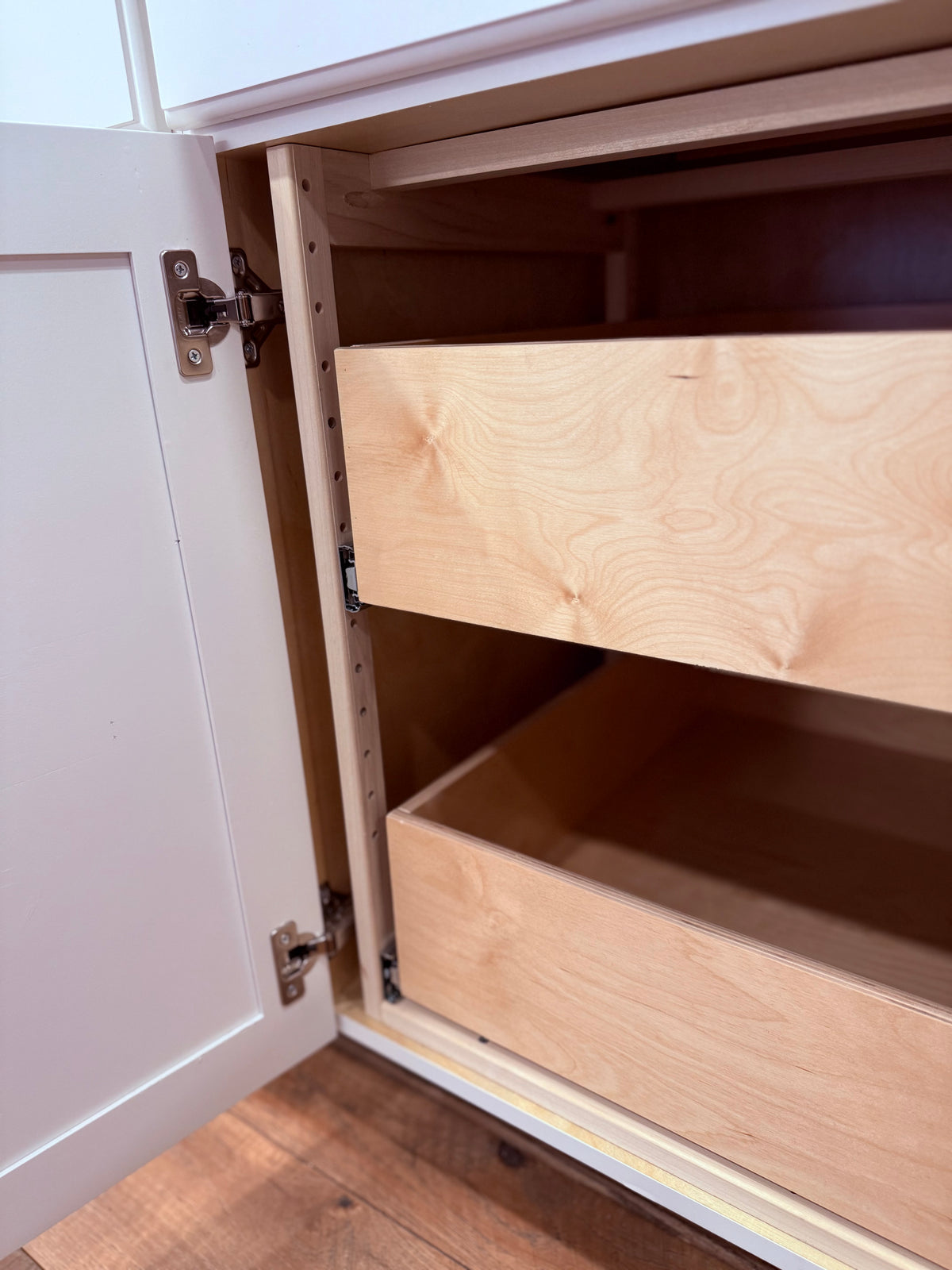 Double 6" Drawer #009