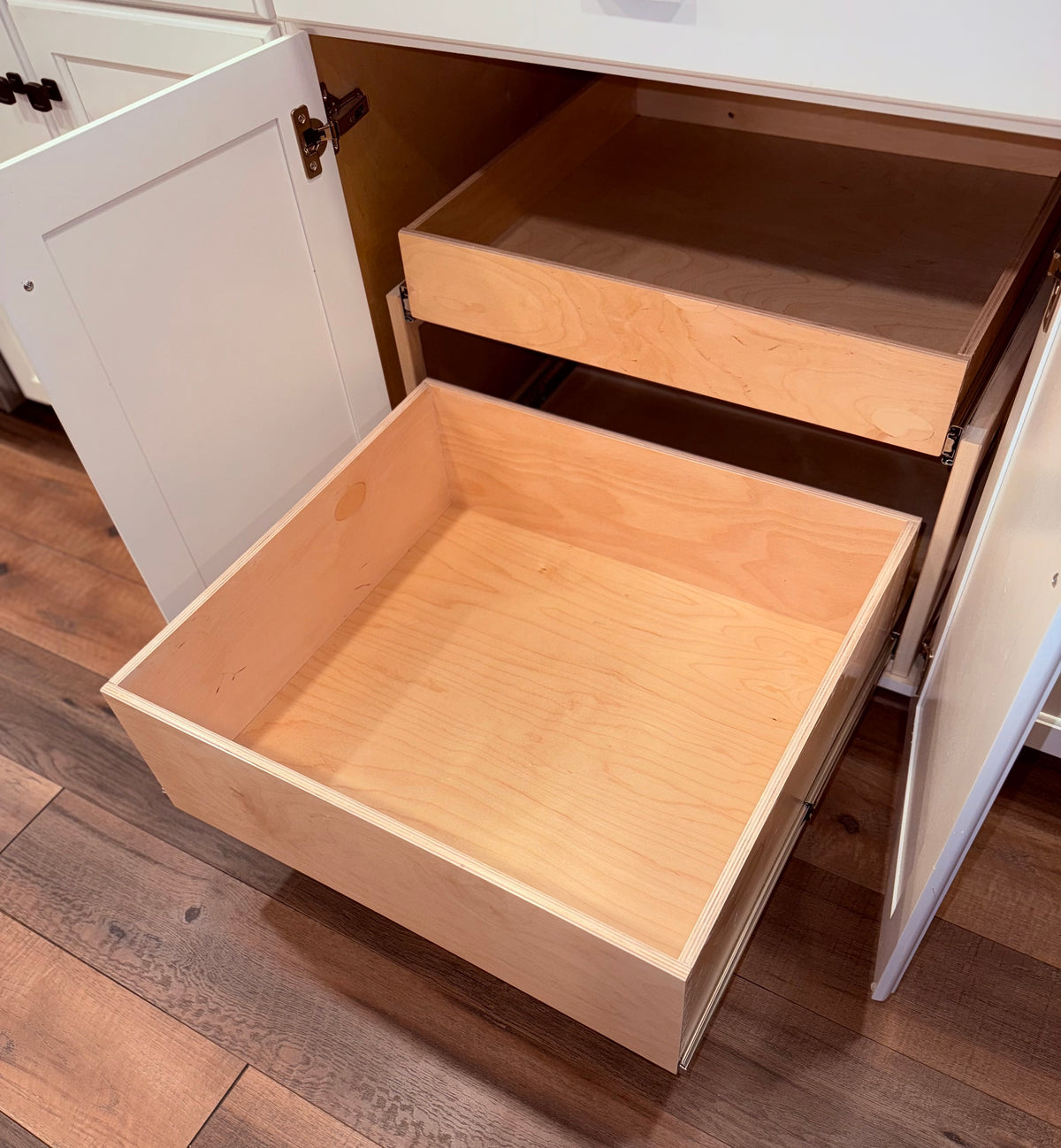4" Drawer Top / 8" Drawer Bottom #015